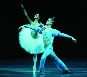 Mariinsky Ballet’s Anastasia Kolegova and Vitaly Amelishko in La Bayadère | Photo: Natasha Razina © State Academic Mariinsky Theatre